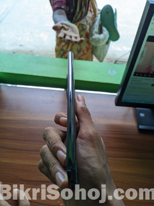 Tecno camon 30s